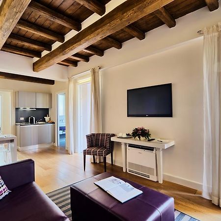 Trevi Palace Luxury Inn Rome Bagian luar foto