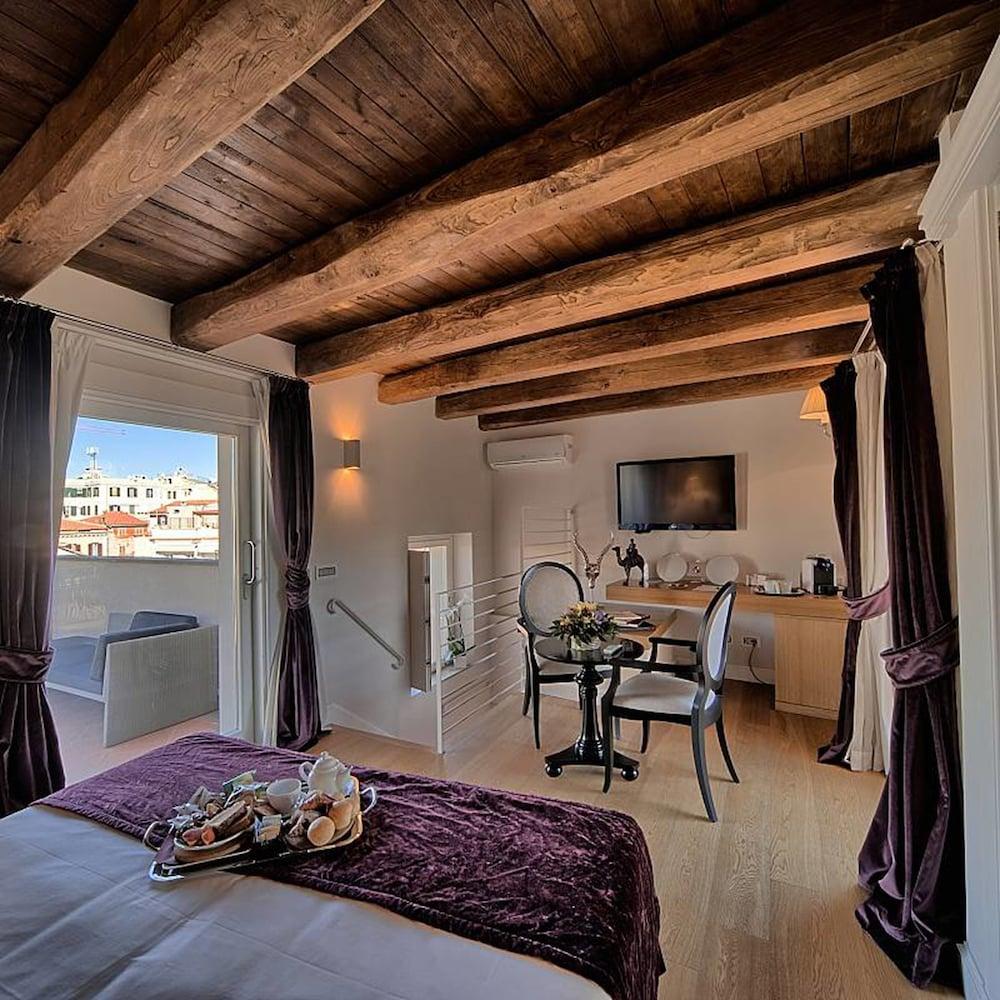 Trevi Palace Luxury Inn Rome Bagian luar foto