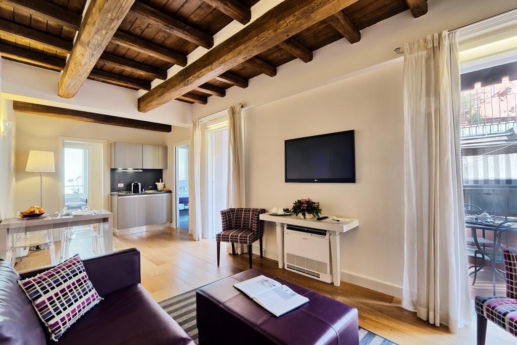 Trevi Palace Luxury Inn Rome Bagian luar foto