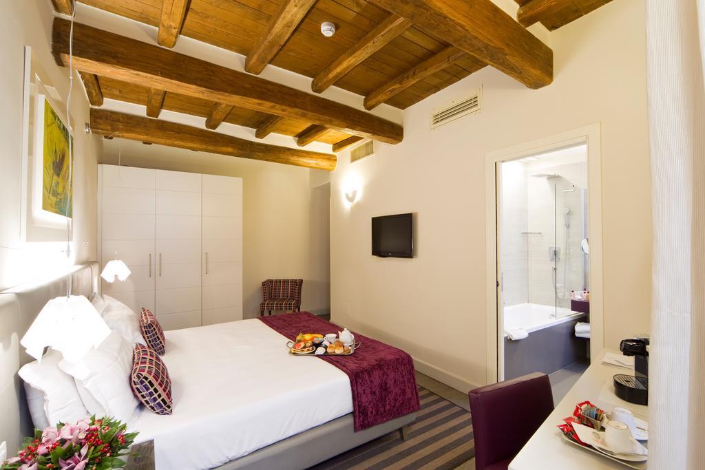 Trevi Palace Luxury Inn Rome Bagian luar foto